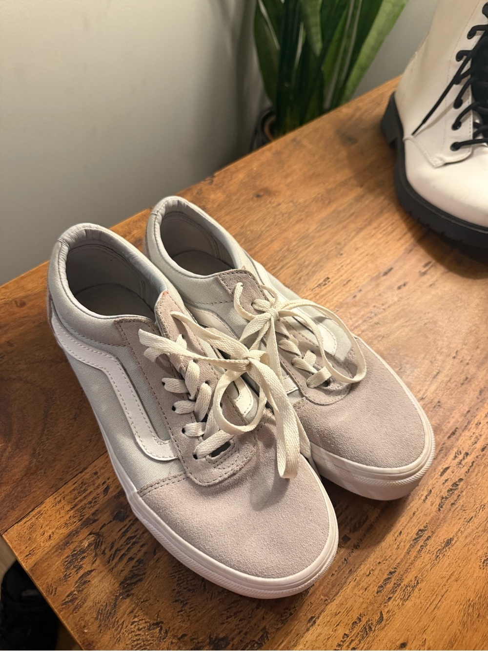 Vans Old Skool Low Top Sneakers in Light Gray and White